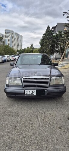 Mercedes 220 E 1995, 378,456 km - 2.2 l - Bakı