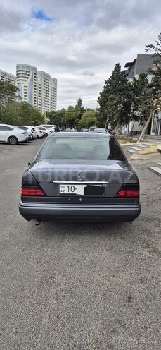 Mercedes 220 E 1995, 378,456 km - 2.2 l - Bakı
