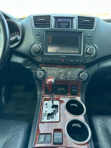 Toyota Highlander 2011, 251,000 km - 3.5 l - Bakı