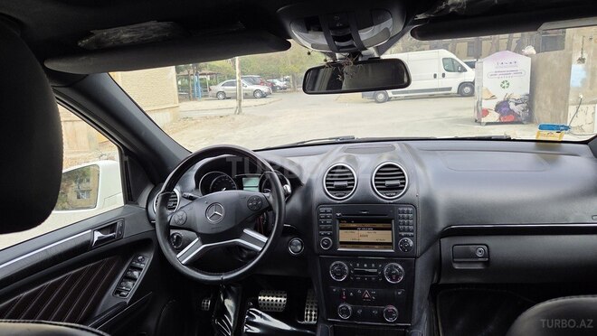 Mercedes GL 500 4MATIC 2012, 135,000 km - 5.5 l - Bakı