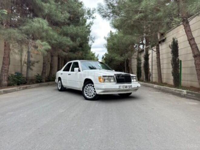 Mercedes E 220 1993, 453,465 km - 2.2 л - Bakı