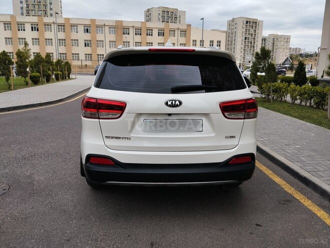 Kia Sorento 2016, 175,000 km - 2.0 l - Bakı