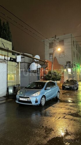 Toyota Prius C 2012, 302,074 km - 1.5 l - Bakı