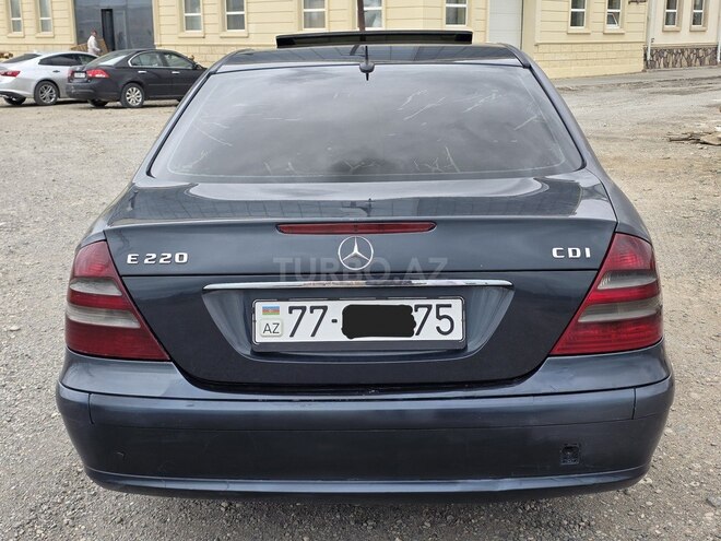 Mercedes E 220 2002, 475,000 km - 2.2 l - Sumqayıt