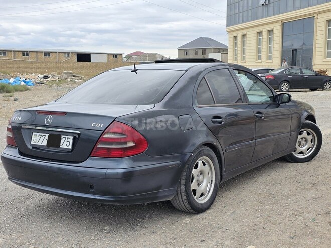 Mercedes E 220 2002, 475,000 km - 2.2 l - Sumqayıt