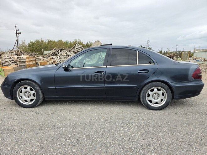 Mercedes E 220 2002, 475,000 km - 2.2 l - Sumqayıt