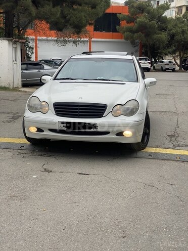 Mercedes C 240 2000, 215,480 km - 2.6 л - Bakı