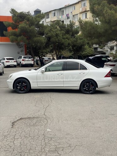 Mercedes C 240 2000, 215,480 km - 2.6 л - Bakı