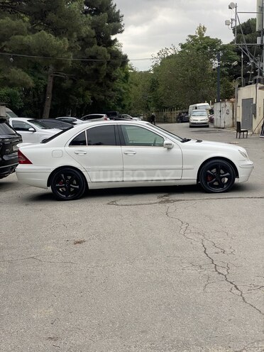 Mercedes C 240 2000, 215,480 km - 2.6 л - Bakı