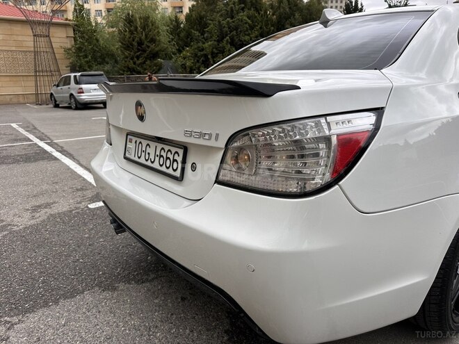 BMW 525 2005, 353,000 km - 2.5 l - Bakı