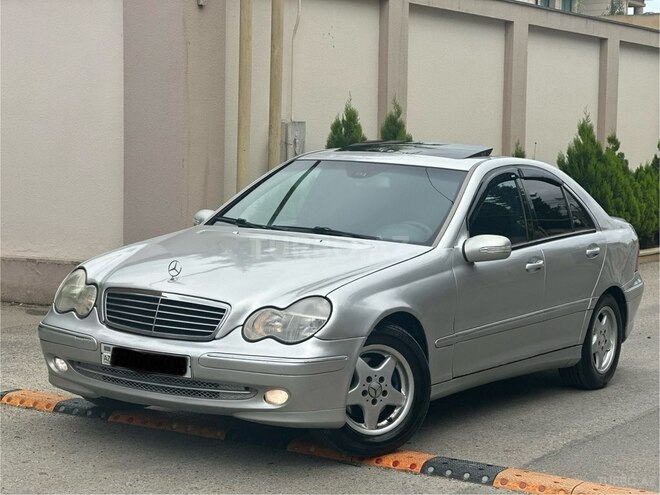 Mercedes C 200 2002, 254,877 km - 2.0 l - Bakı