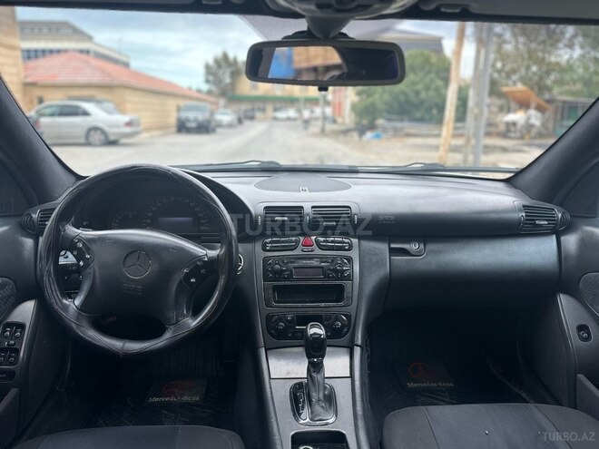 Mercedes C 200 2002, 254,877 km - 2.0 l - Bakı
