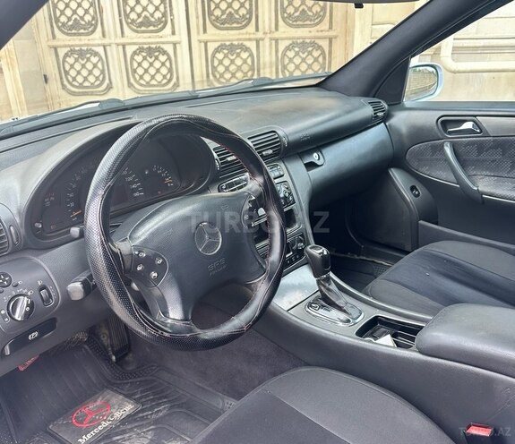 Mercedes C 200 2002, 254,877 km - 2.0 l - Bakı