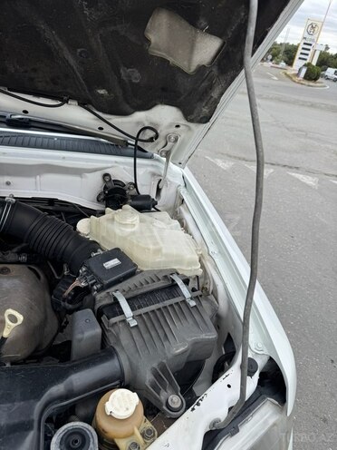 Mitsubishi Pajero io 2000, 305,231 km - 2.0 l - Bakı