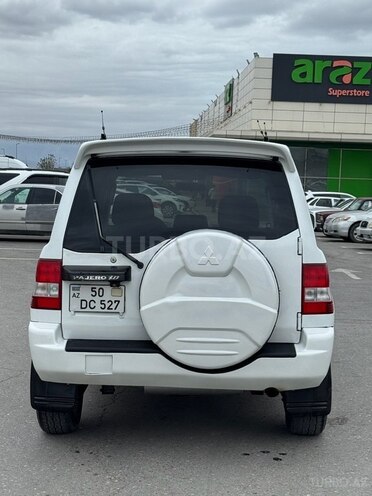 Mitsubishi Pajero io 2000, 305,231 km - 2.0 l - Bakı