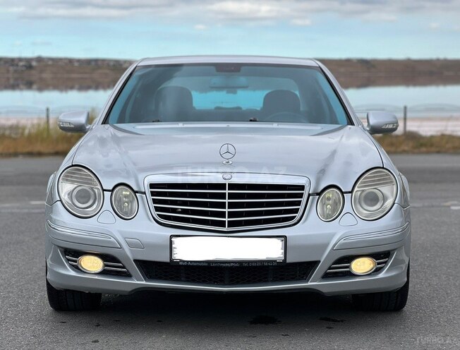 Mercedes E 220 2006, 260,000 km - 2.2 l - Bakı