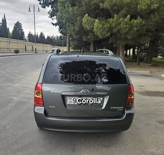 Toyota Corolla 2006, 232,534 km - 1.4 l - Gəncə