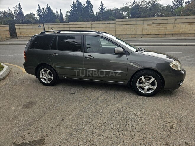 Toyota Corolla 2006, 232,534 km - 1.4 l - Gəncə