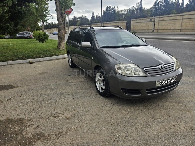 Toyota Corolla 2006, 232,534 km - 1.4 l - Gəncə