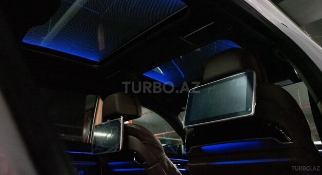 BMW 740 2017, 67,000 km - 3.0 l - Bakı