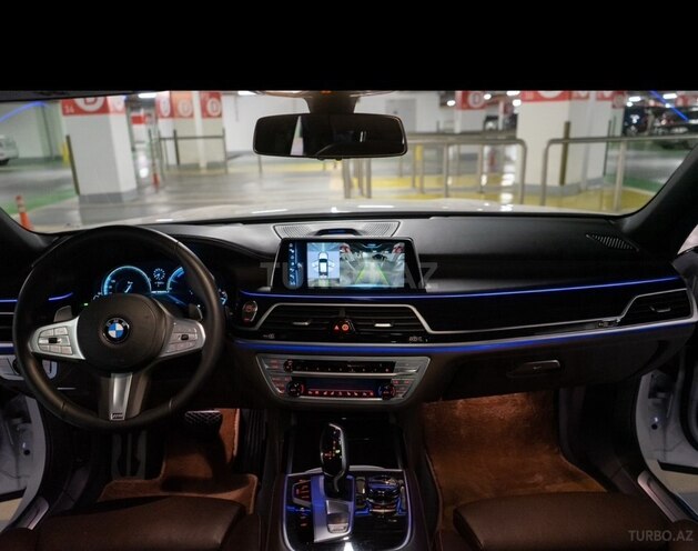 BMW 740 2017, 67,000 km - 3.0 l - Bakı