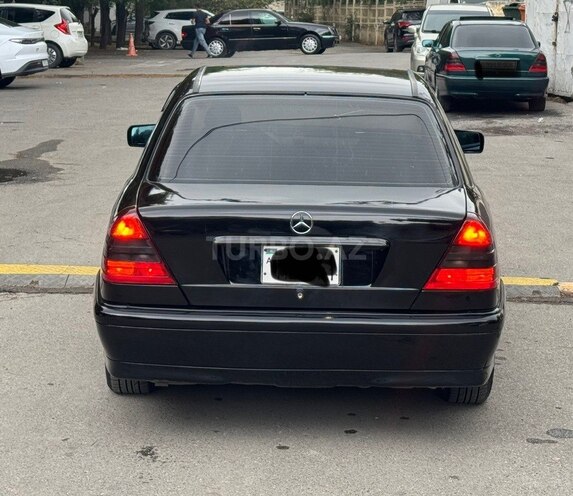 Mercedes C 180 1998, 325,888 km - 1.8 l - Bakı