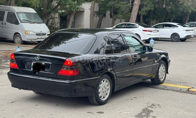 Mercedes C 180 1998, 325,888 km - 1.8 l - Bakı