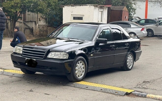 Mercedes C 180 1998, 325,888 km - 1.8 l - Bakı