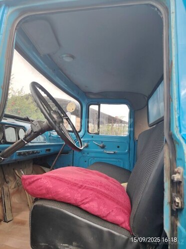 ZIL 130 1992, 28,000 km - 4.5 l - Sabirabad