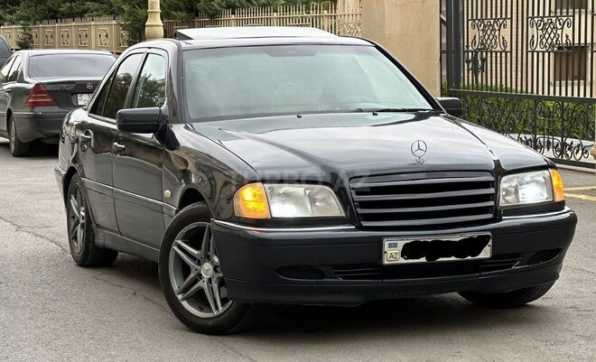 Mercedes C 240 1999, 195,410 km - 2.4 l - Bakı