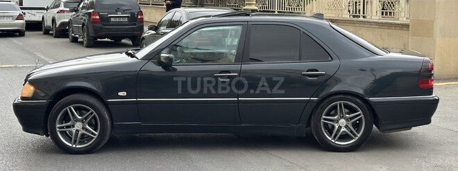 Mercedes C 240 1999, 195,410 km - 2.4 l - Bakı