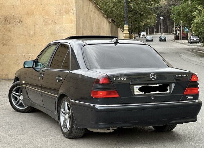 Mercedes C 240 1999, 195,410 km - 2.4 l - Bakı