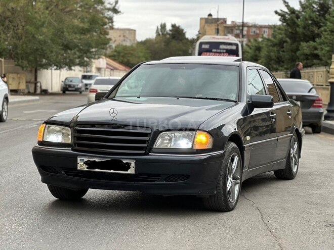 Mercedes C 240 1999, 195,410 km - 2.4 l - Bakı