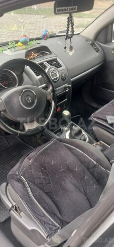 Renault Megane-5