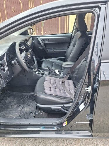 Toyota Corolla 2018, 181,000 km - 1.6 l - Bakı