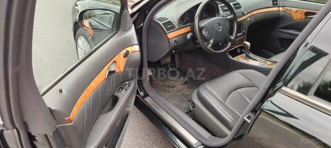 Mercedes E 240 2004, 348,227 km - 2.6 l - Bakı