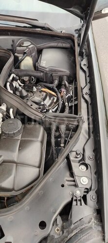 Mercedes E 240 2004, 348,227 km - 2.6 l - Bakı