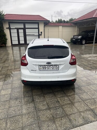 Ford Focus 2014, 128,000 km - 1.6 л - Bakı