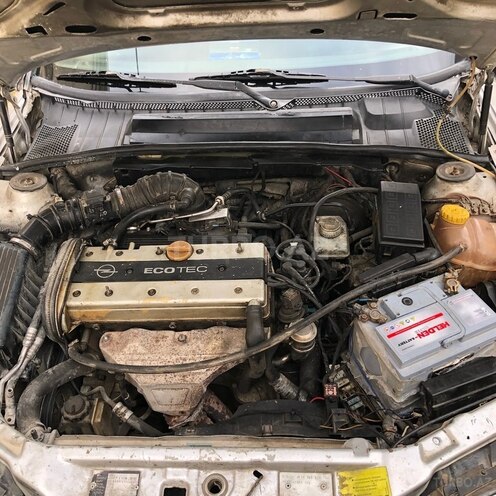Opel Vectra 1996, 314,563 km - 2.0 l - Bakı