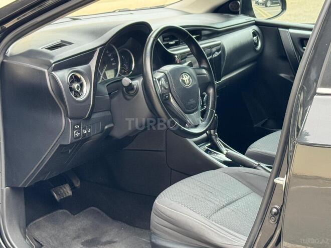 Toyota Corolla 2016, 214,123 km - 1.6 l - Bakı