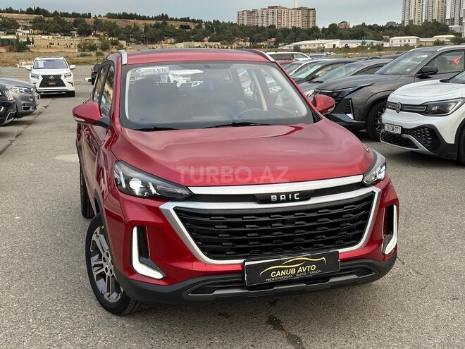 Baic X35-1