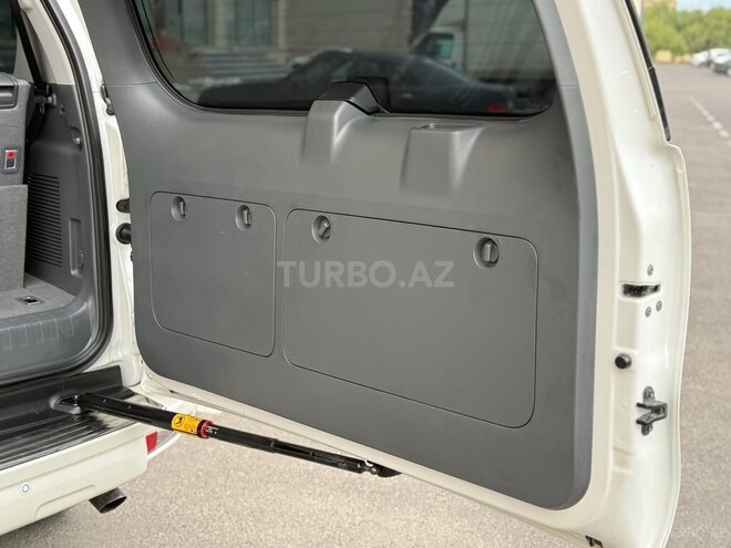 Toyota Land Cruiser Prado 2012, 90,000 km - 2.7 l - Bakı