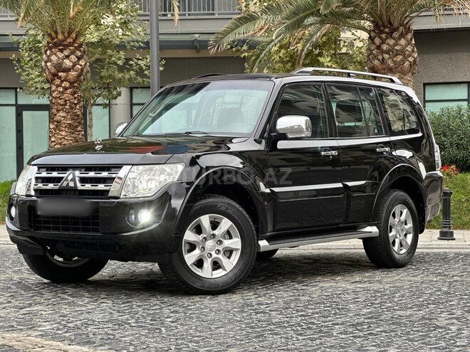 Mitsubishi Pajero 2014, 130,000 km - 3.8 л - Bakı