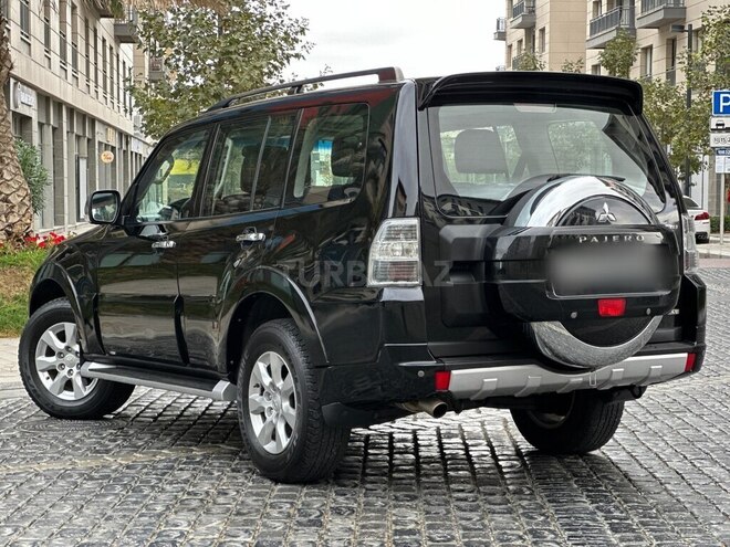 Mitsubishi Pajero 2014, 130,000 km - 3.8 л - Bakı
