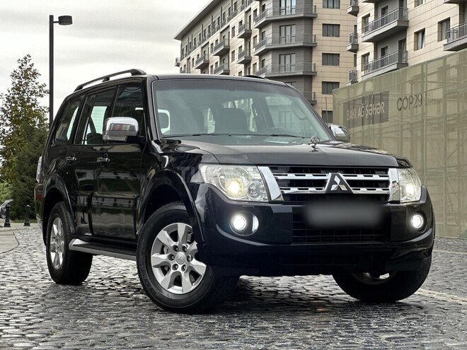 Mitsubishi Pajero 2014, 130,000 km - 3.8 л - Bakı