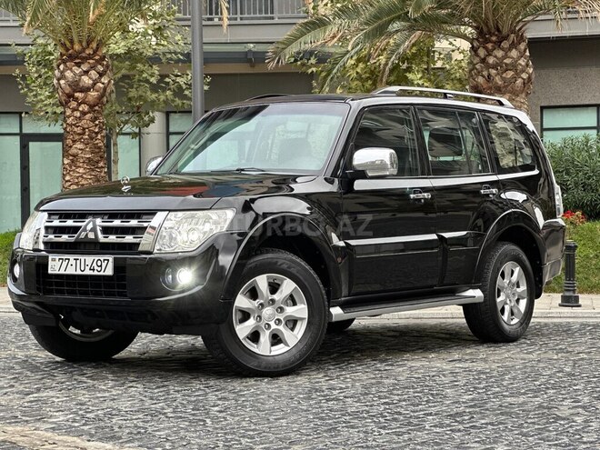 Mitsubishi Pajero 2014, 130,000 km - 3.8 л - Bakı