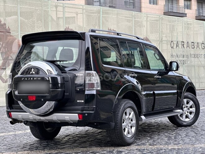 Mitsubishi Pajero 2014, 130,000 km - 3.8 л - Bakı