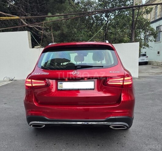 Mercedes GLC 250 4MATIC 2016, 98,000 km - 2.0 л - Bakı