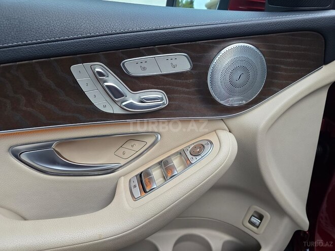 Mercedes GLC 250 4MATIC 2016, 98,000 km - 2.0 л - Bakı