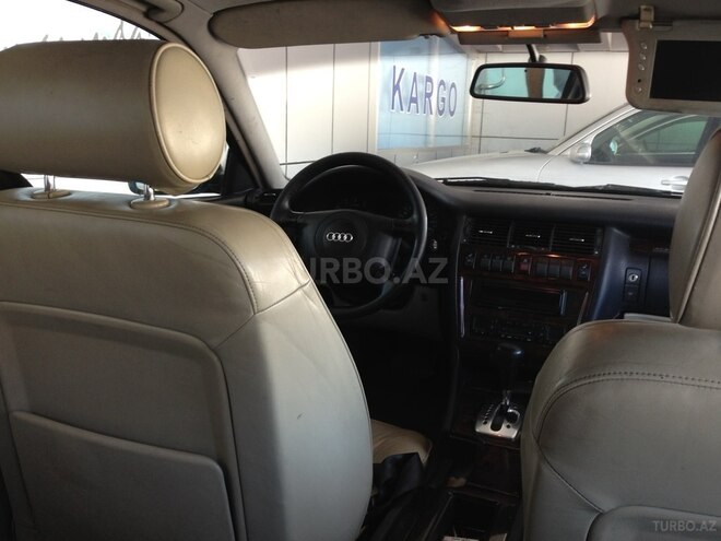Audi A8 1998, 258,264 km - 2.8 l - Bakı